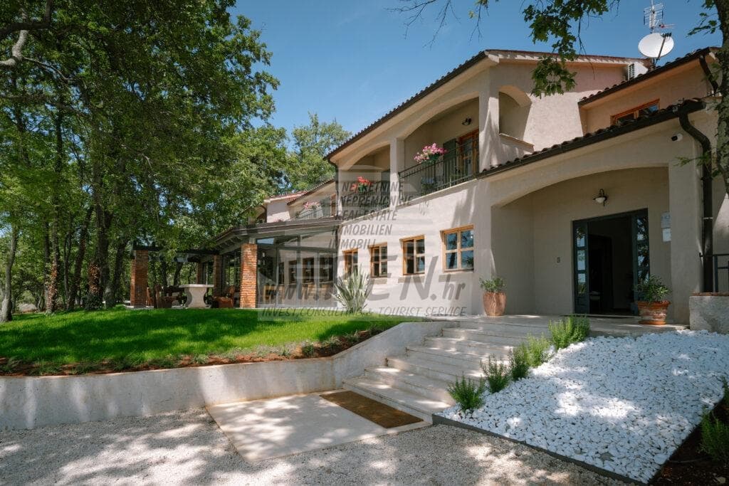 Boutique-Hotel in der Nähe von Poreč mit Tennisplatz (1/34)