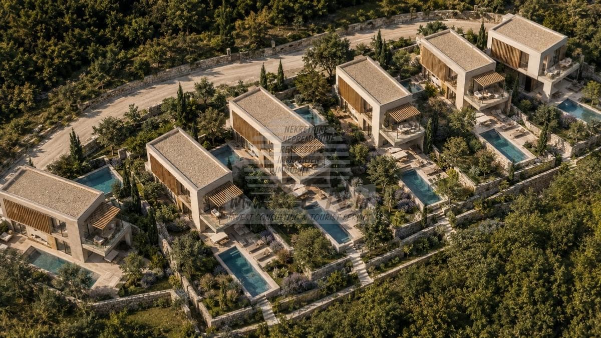 Istrian Estate with 4 Traditional Stone Buildings and Concept Design – Near Momjan (1/9)