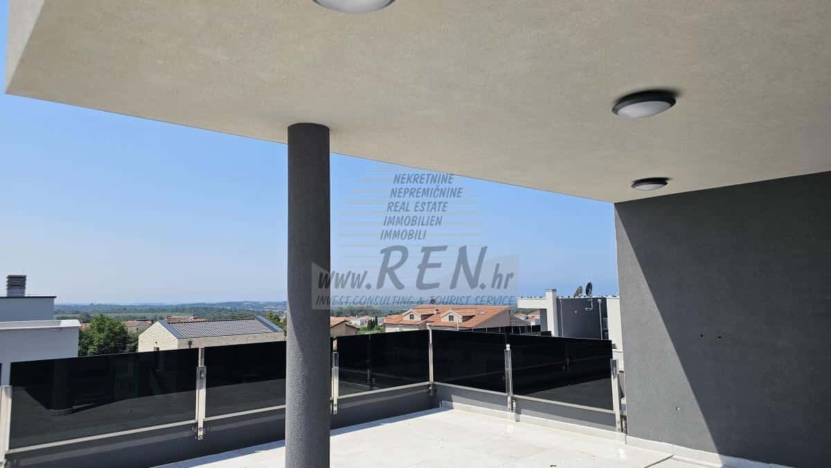 Sky Lounge Penthouse – krovna terasa, more i mediteranski luksuz