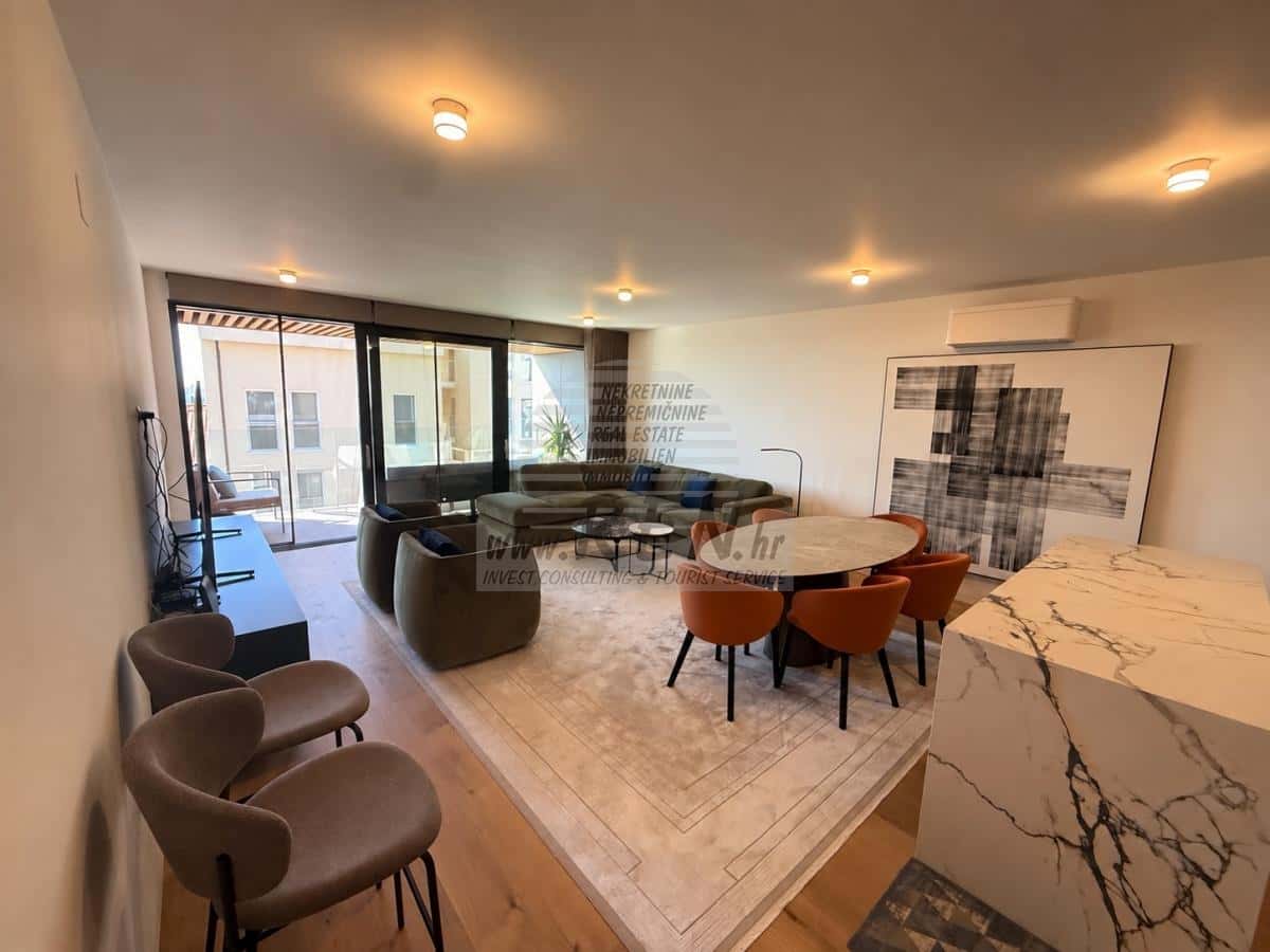 Luxury Apartment Just 20 m from the Sea – Exclusive New Development in the Centre of Umag