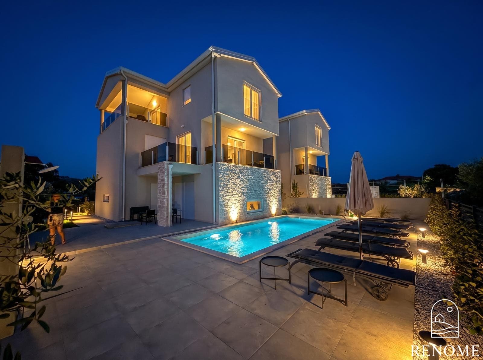 NEU!! Villa mit Pool, Meerblick (1/37)
