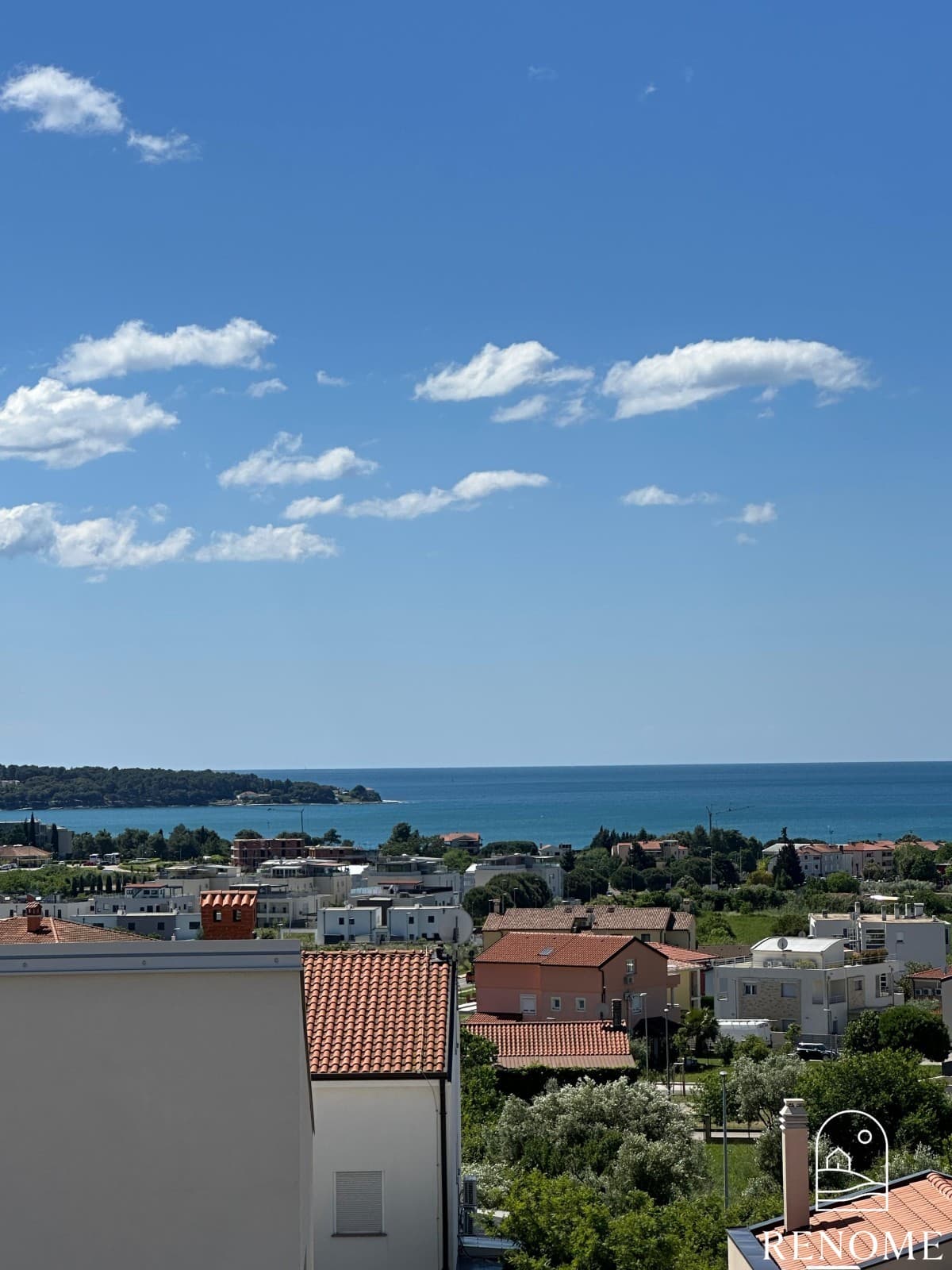 Apartment mit zwei Schlafzimmern und wunderschönem Meerblick (1/17)