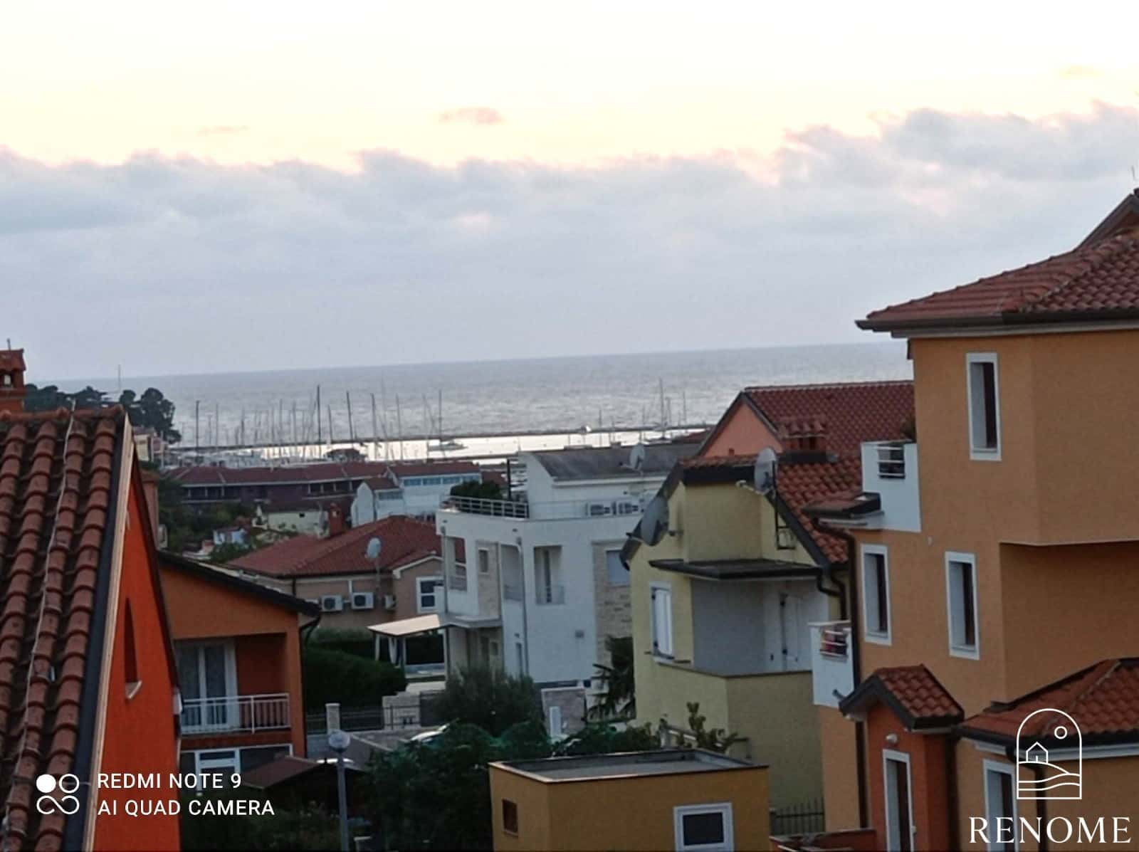 Wohnung im 2. Stock mit wunderschönem Meerblick